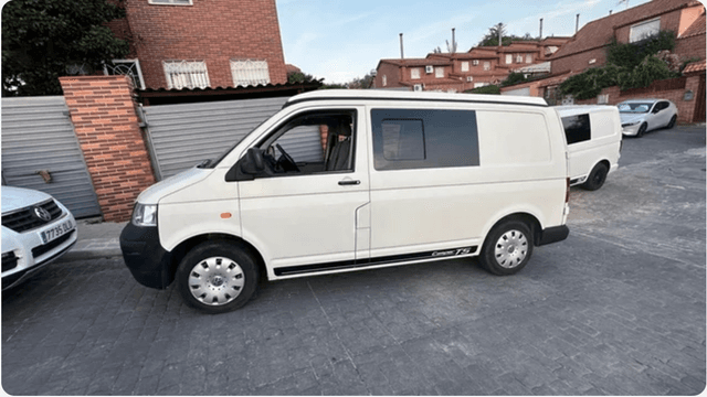 VOLKSWAGEN TRANSPORTER T5 2005